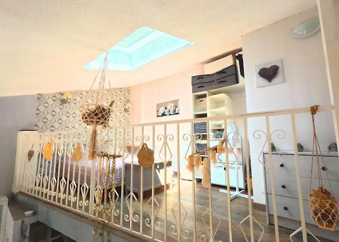 Cocon Duplex-terrasse, L'amelie D'elo Διαμέρισμα *